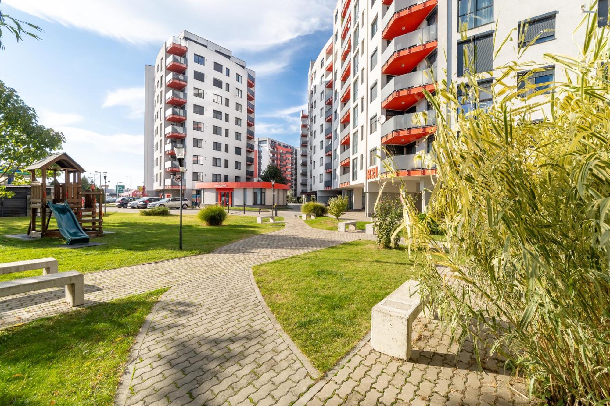 Ari Blue Apartment Ared In Kaufland Complex Arad Exteriér fotografie